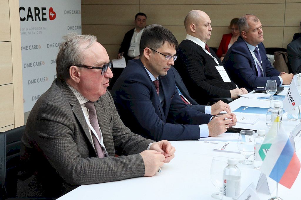 Круглый стол, посвящённый развитию сервисов для комфортных путешествий маломобильных пассажиров прошёл в Московском аэропорту Домодедово