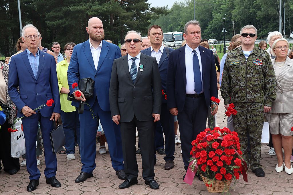 Руководство Всероссийского общества слепых приняло участие в Инклюзивном военно-патриотическом фестивале-акции «Честь имею. Истринский рубеж»