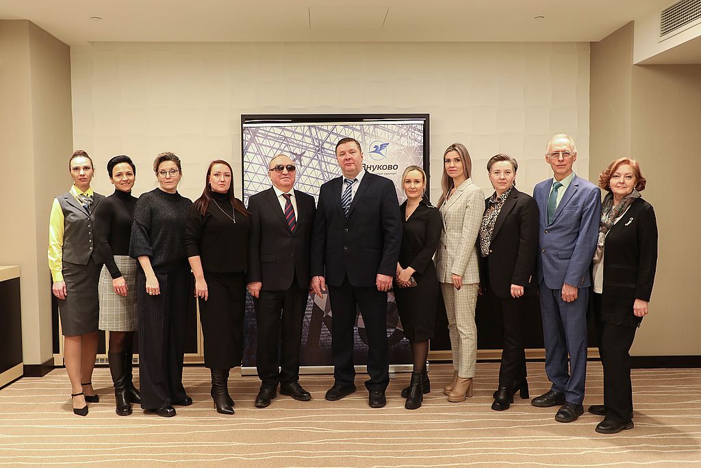 Международный аэропорт Внуково и Всероссийское общество слепых подписали соглашение о сотрудничестве