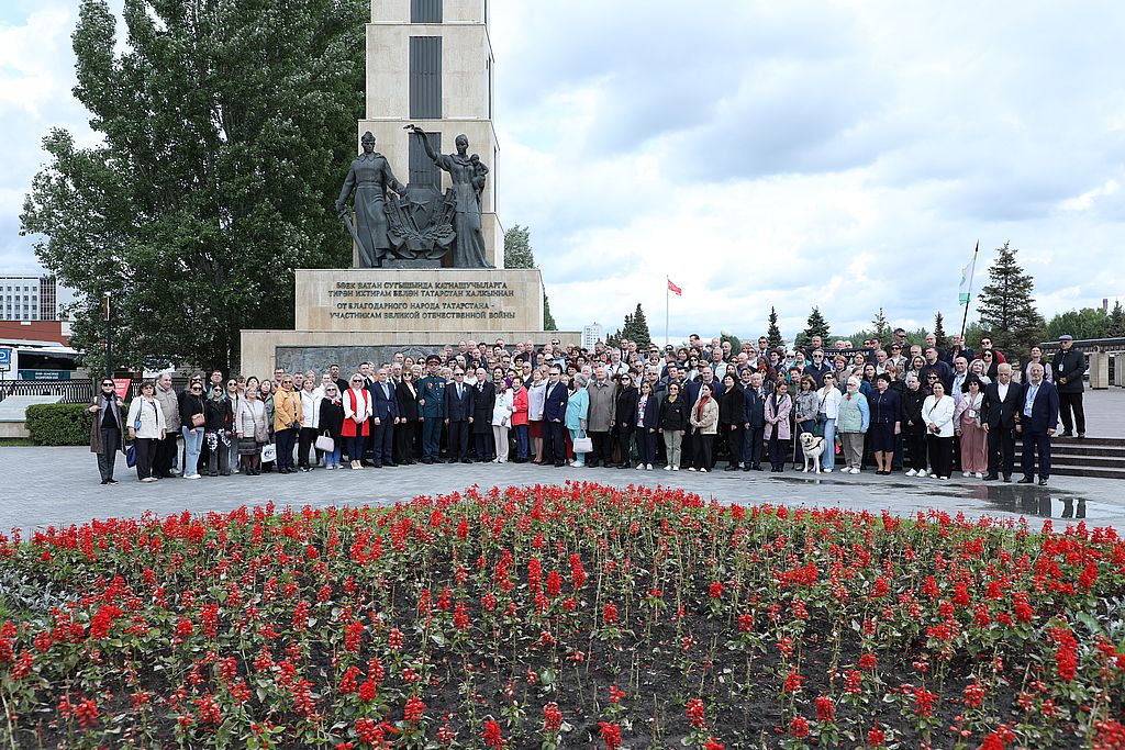 Абсурд и провокация: руководство ВОС прокомментировало инцидент с задержанием сына главы организации