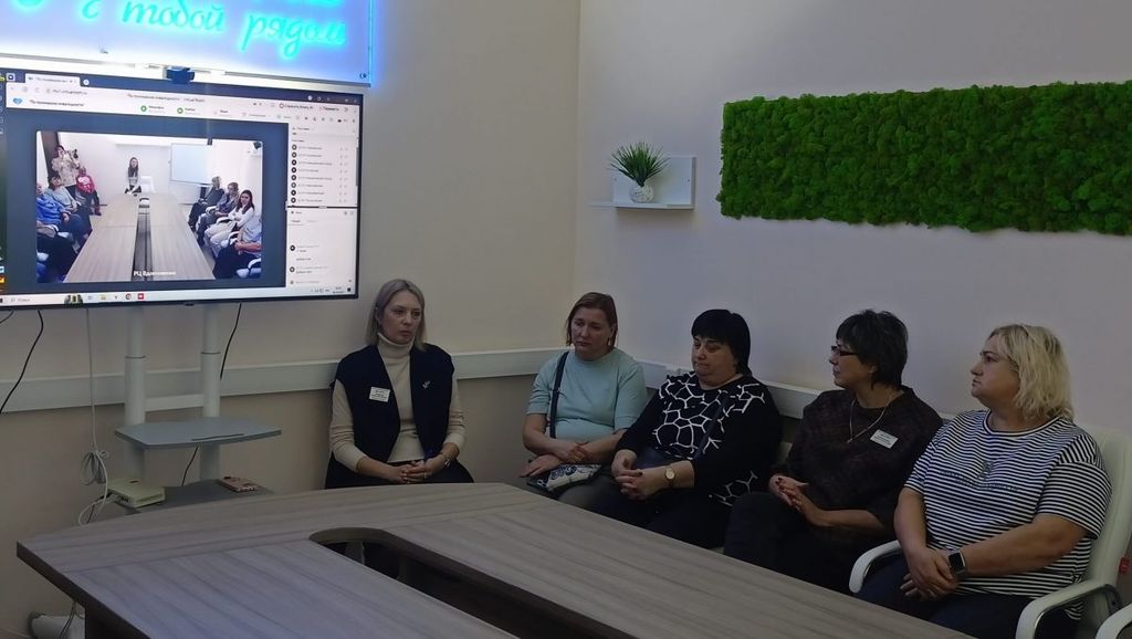 Сотрудники социальной сферы Волгоградской области побывали в роли людей с инвалидностью