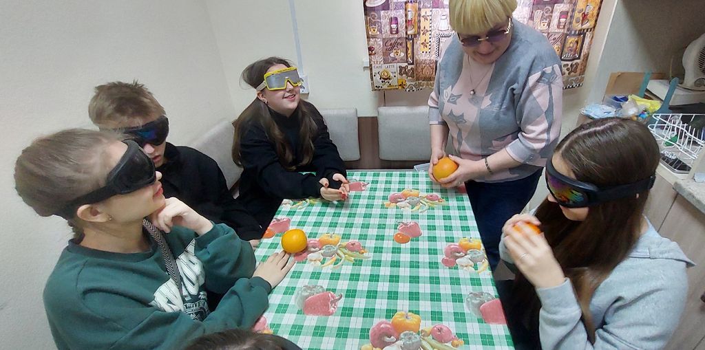 В Курском Центре реабилитации слепых  устроили познавательный квест для зрячих школьников